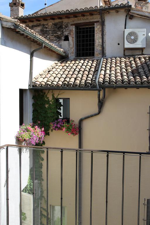La Fontana Spoleto Exterior foto