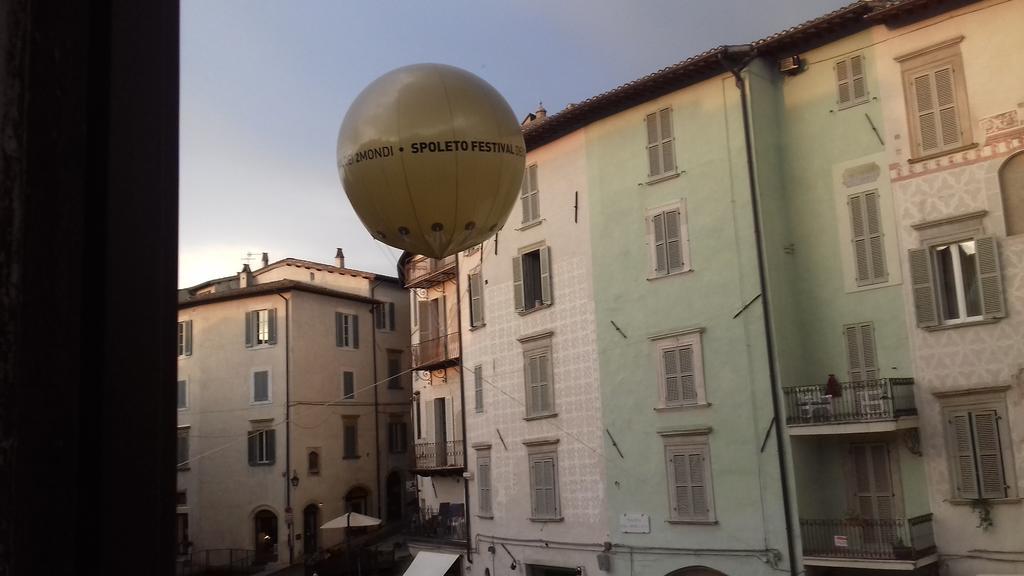 La Fontana Spoleto Exterior foto