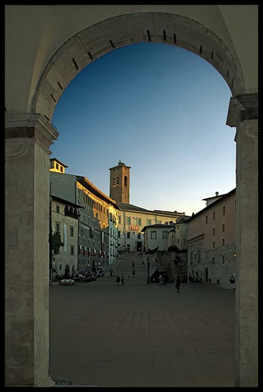 La Fontana Spoleto Exterior foto